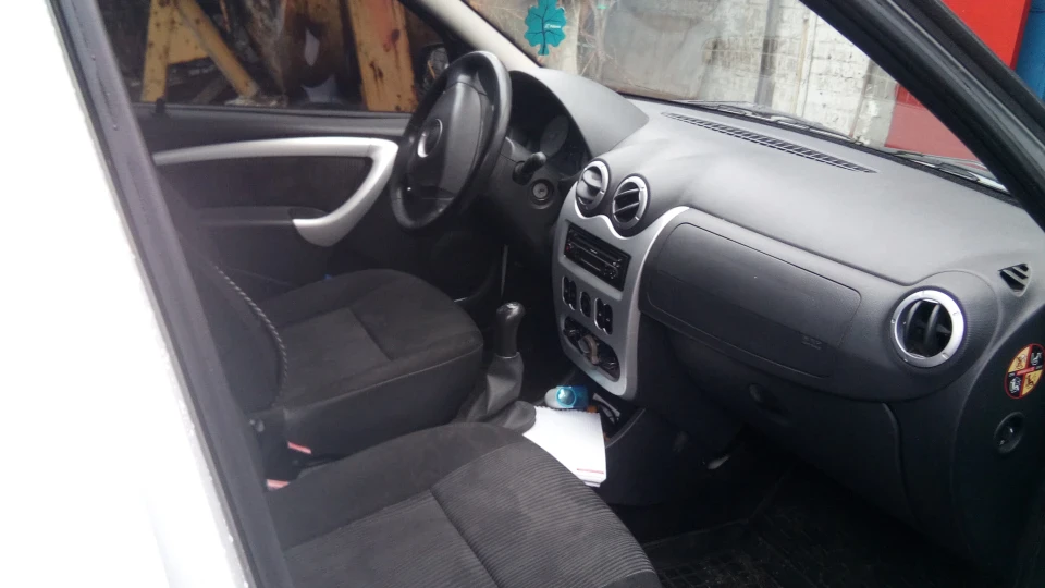 Dacia Logan MCV 1,5DCI892Laureat Рейстал 3