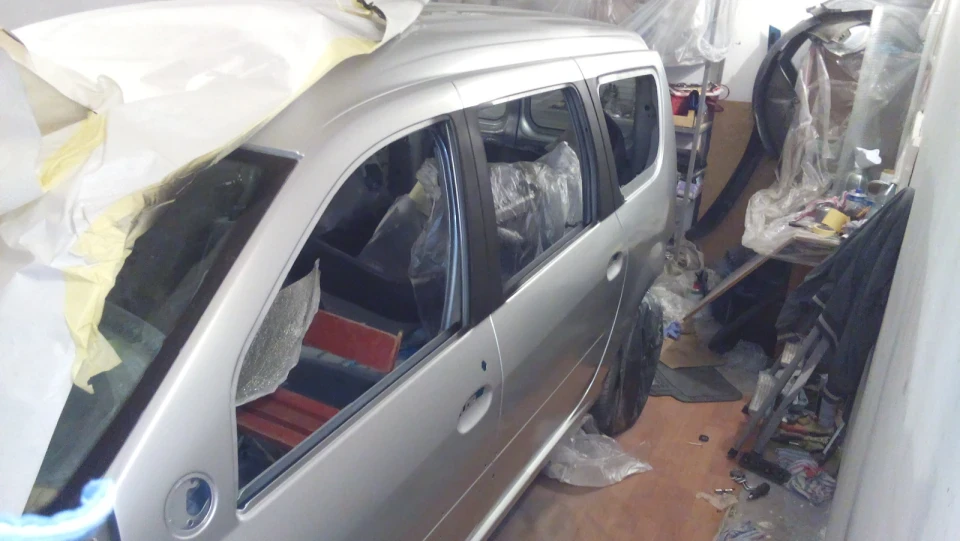 Dacia Logan MCV сірий кит 3