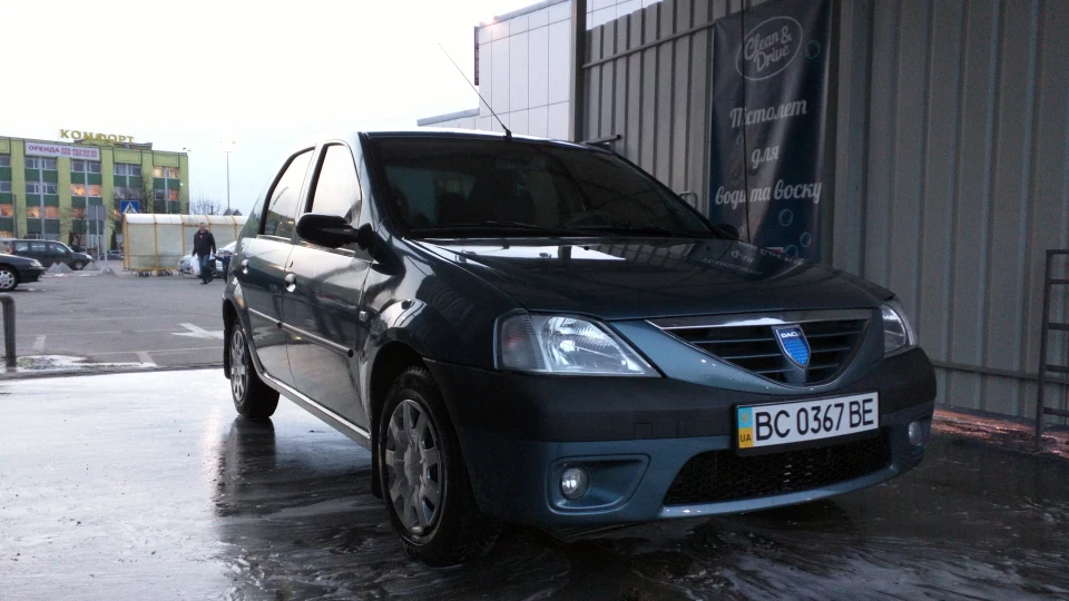 Dacia Logan 1.4MPI 4