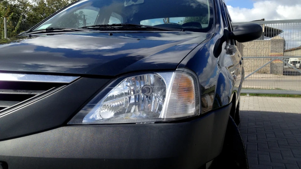 Dacia Logan Asphalt 4
