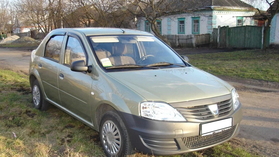 Dacia Logan база 2