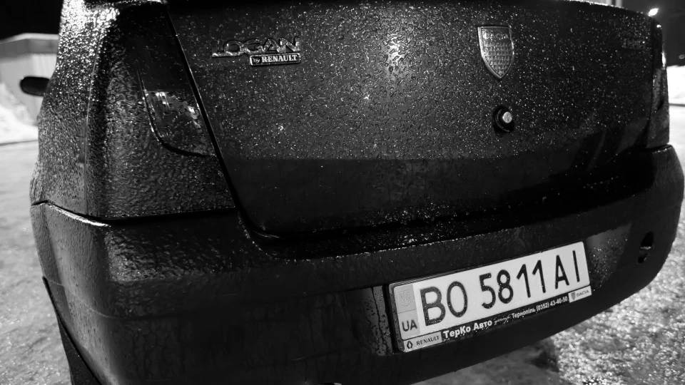 Dacia Logan Чорна куля 5
