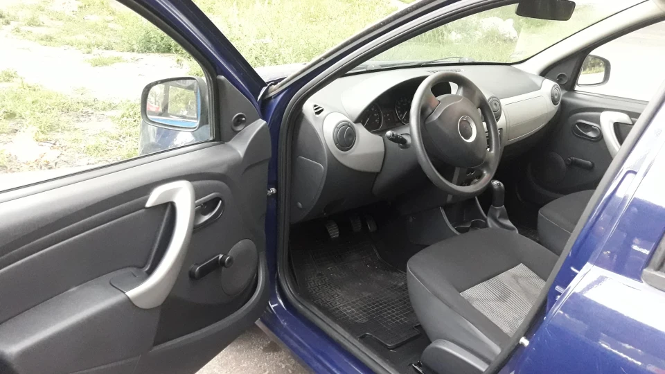 Dacia Sandero 1.4 MPI 5