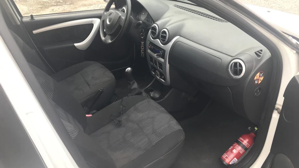 Dacia Sandero 1.5 дизель К9К 892 2