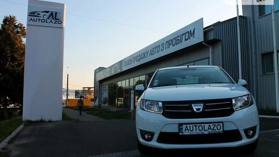 Dacia Sandero Білий 1,5dci 3
