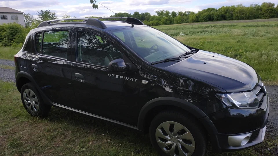Dacia Sandero бензин 0.9 2