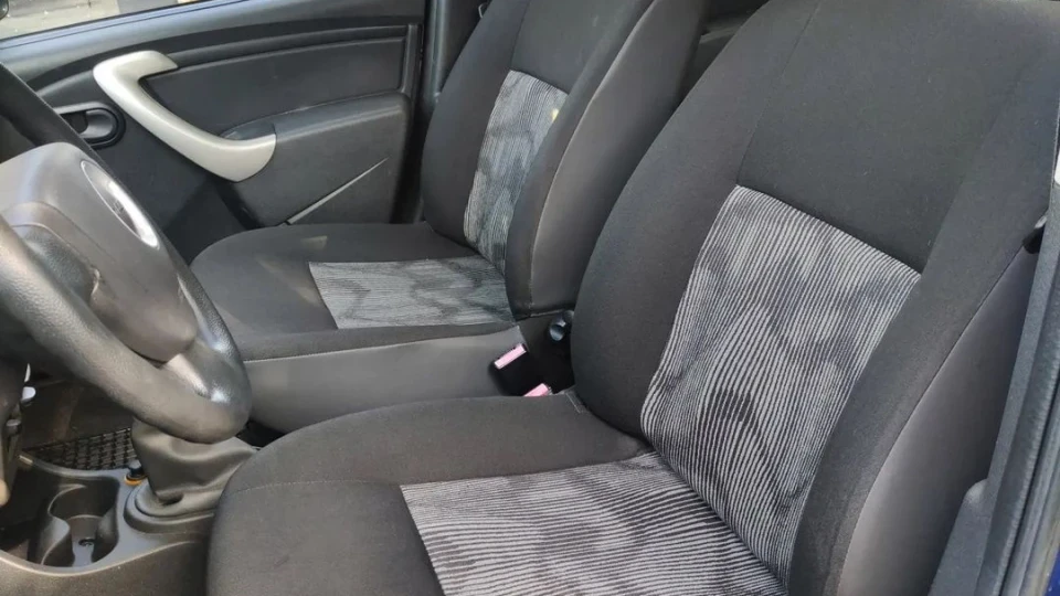 Dacia Sandero Синій Сандерік 1.2 v16 5