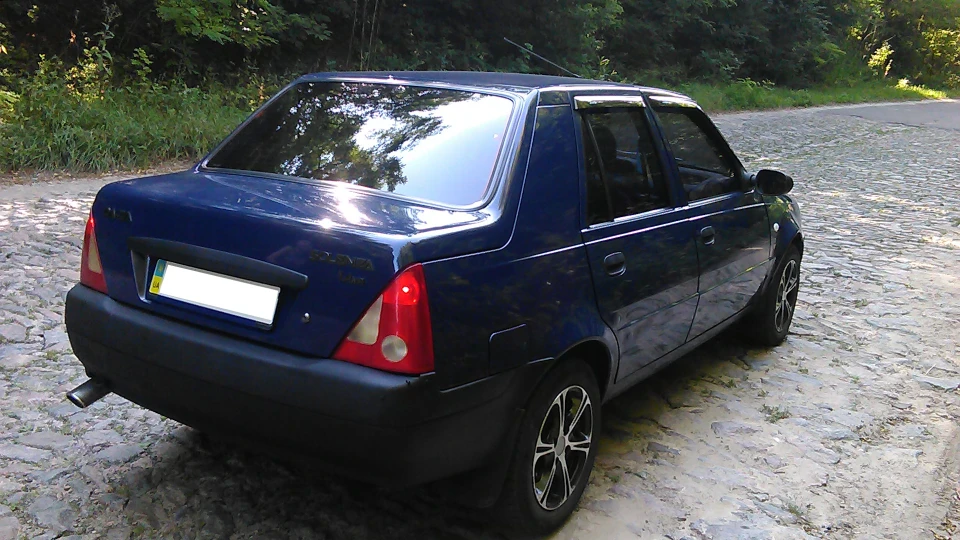 Dacia Solenza 5