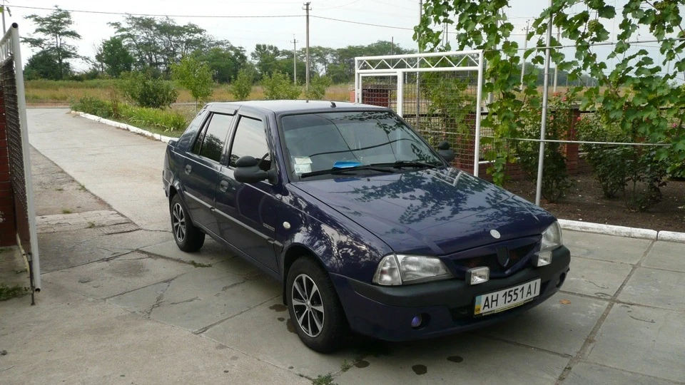 Dacia Solenza 3