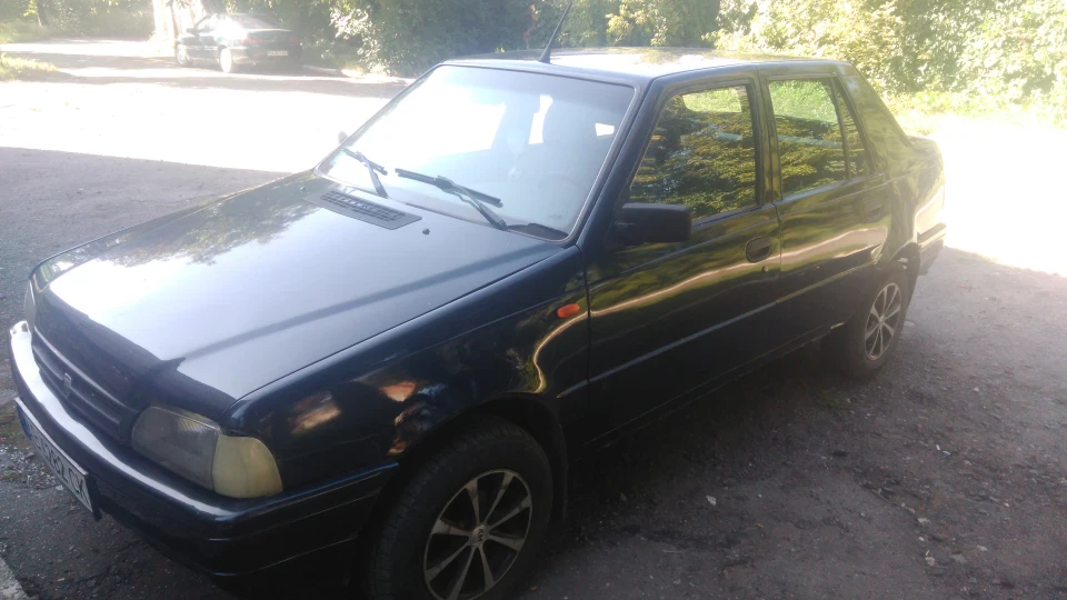 Dacia SupeRNova 2