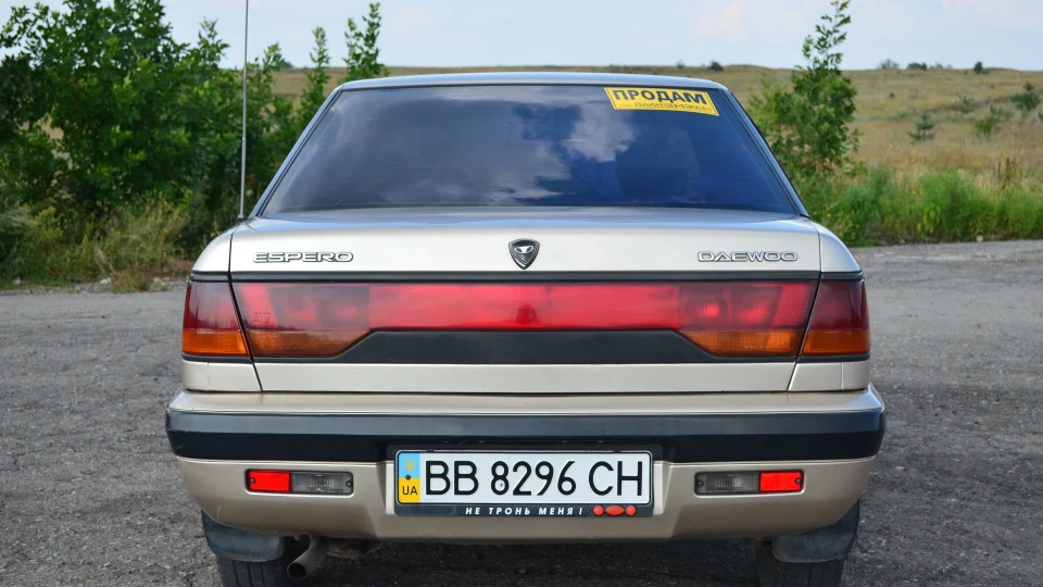 Daewoo Espero 4