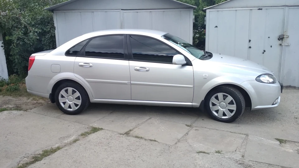 Daewoo Gentra 2