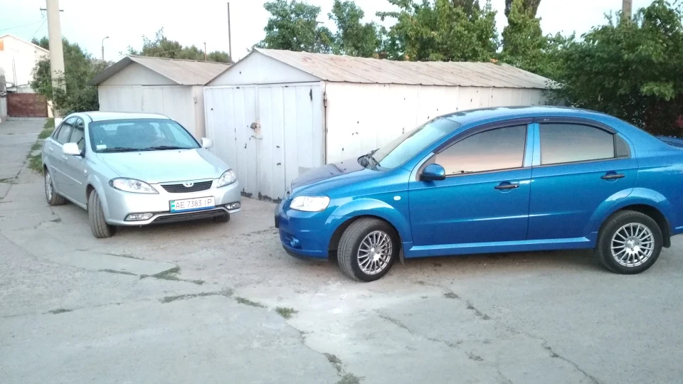 Daewoo Gentra 4