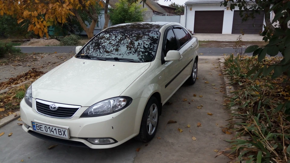 Daewoo Gentra 1.5 2