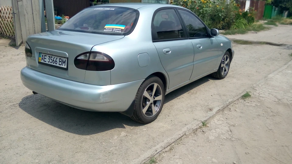 Daewoo Lanos 3