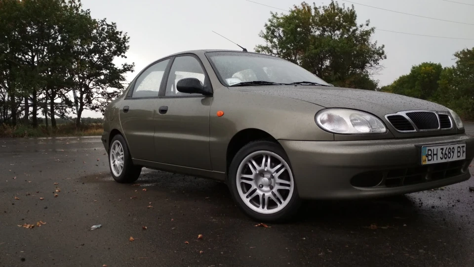 Daewoo Lanos 4