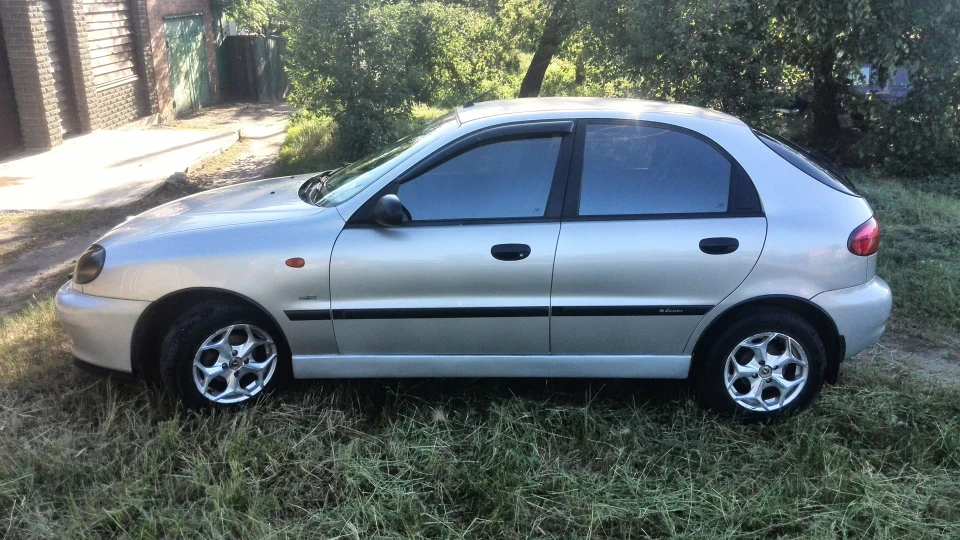 Daewoo Lanos 4