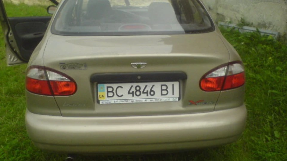 Daewoo Lanos 4