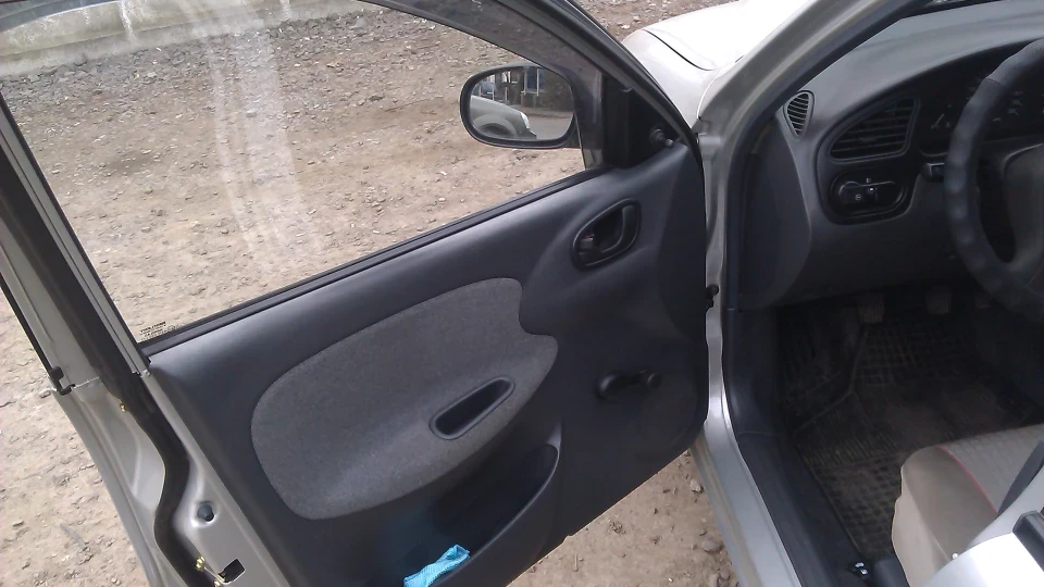 Daewoo Lanos 5
