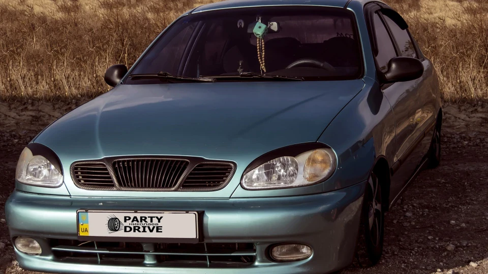Daewoo Lanos 4