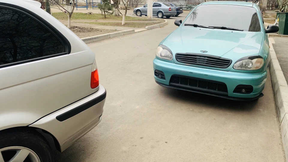 Daewoo Lanos 5