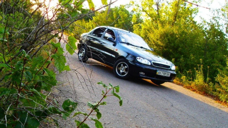 Daewoo Lanos 4