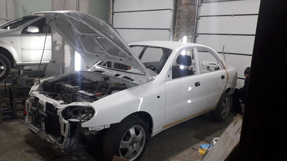 Daewoo Lanos 4