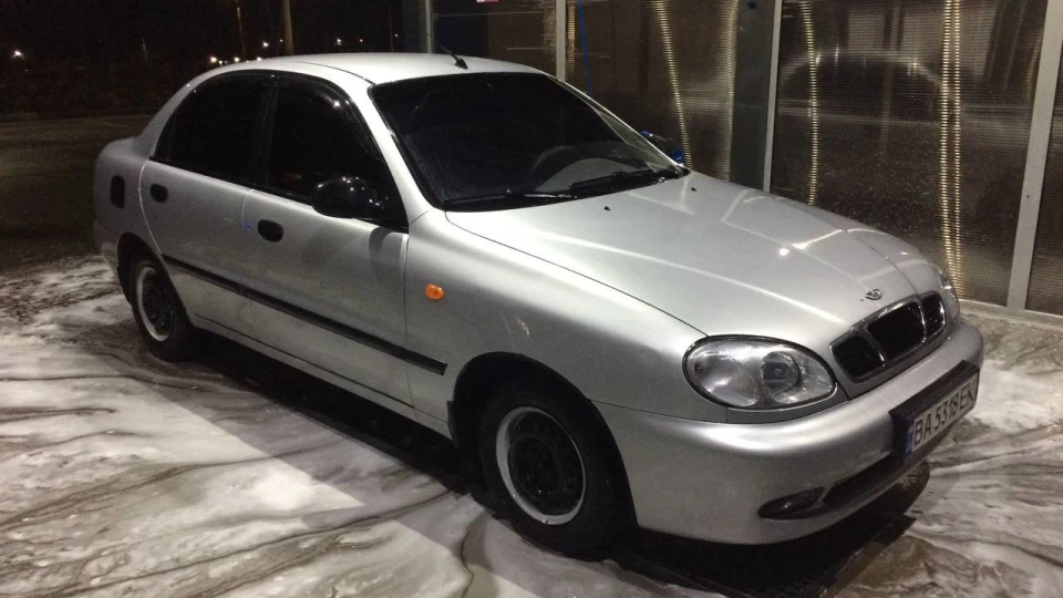 Daewoo Lanos 4