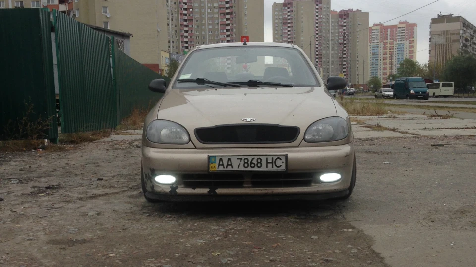 Daewoo Lanos 4