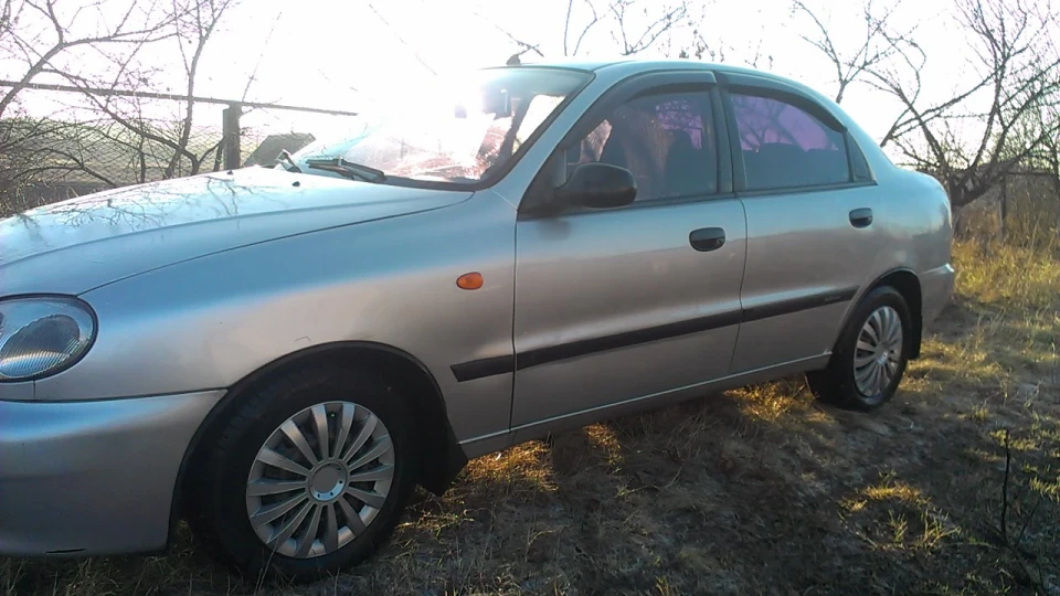 Daewoo Lanos 4