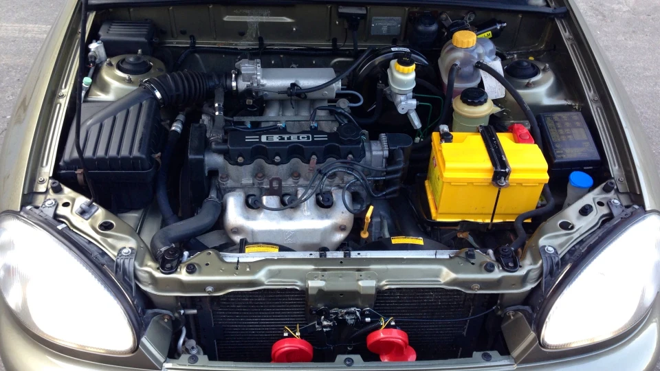 Daewoo Lanos 4
