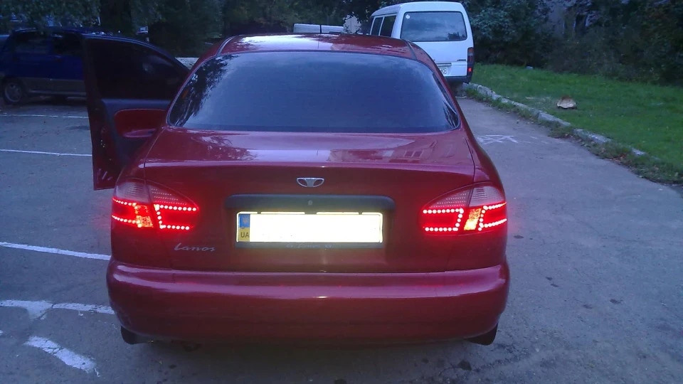 Daewoo Lanos 4