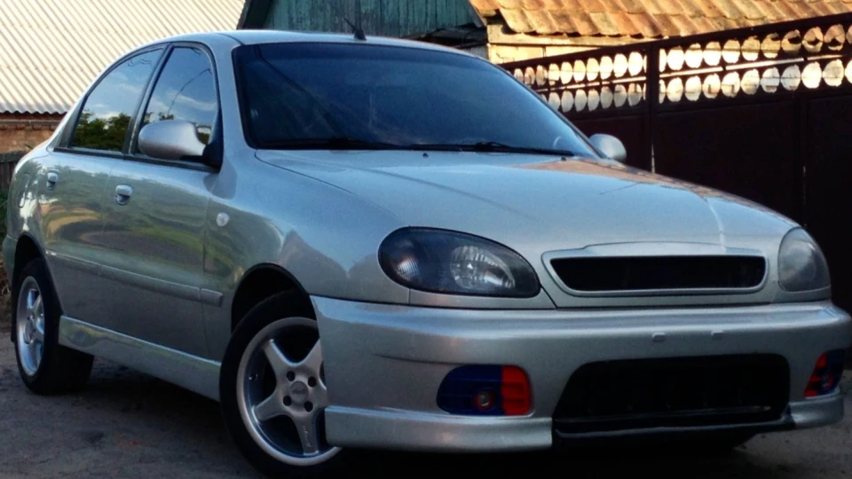 Daewoo Lanos 5