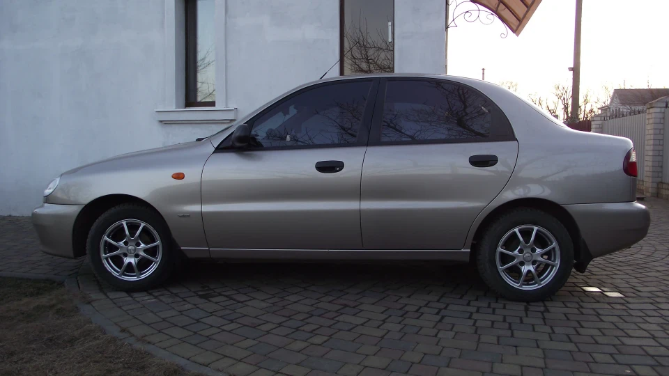 Daewoo Lanos 2