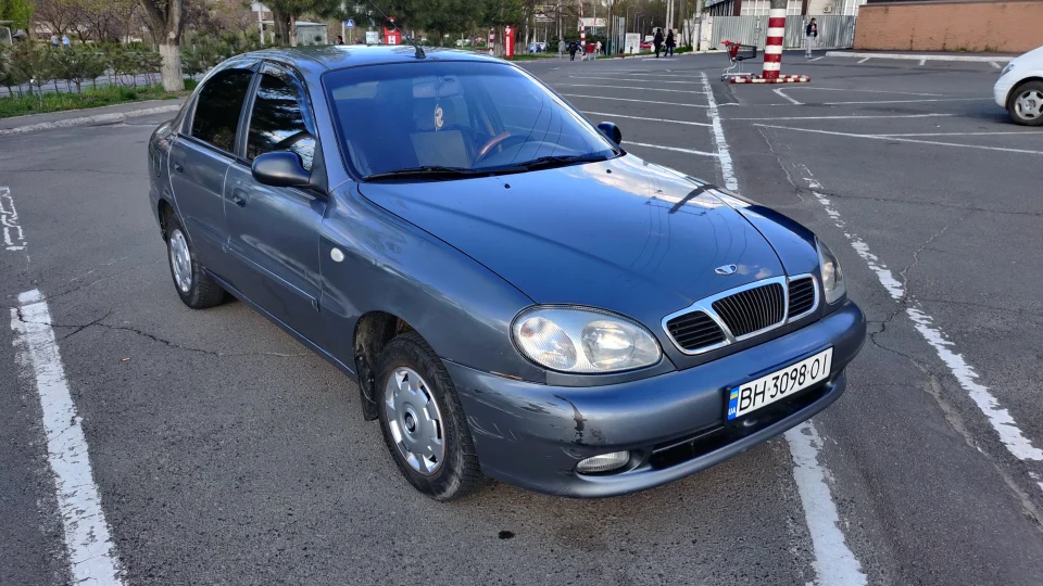 Daewoo Lanos 1.5 8v 5