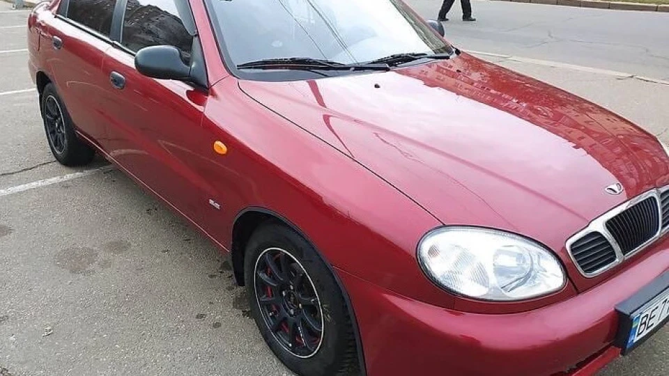Daewoo Lanos 1.5 SE нетурбо )