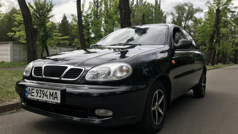 Daewoo Lanos 1.5 SE 4