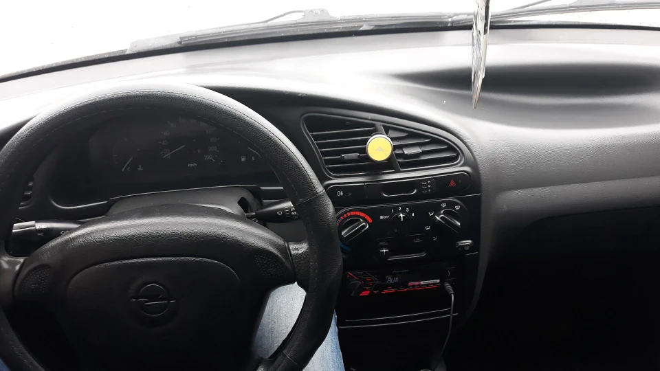 Daewoo Lanos 1.5 2