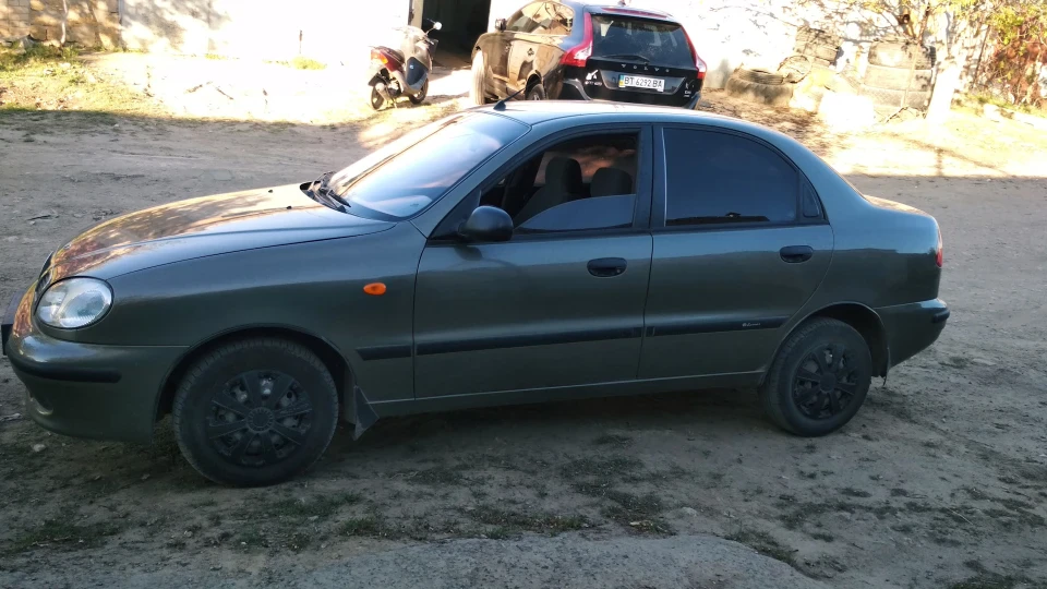 Daewoo Lanos 1.5 2