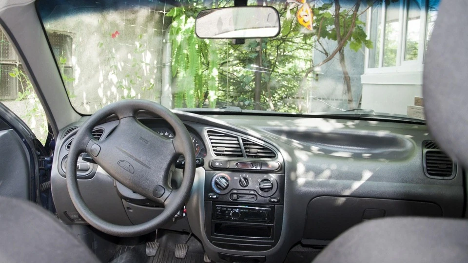 Daewoo Lanos 1,6 SX 20U 5