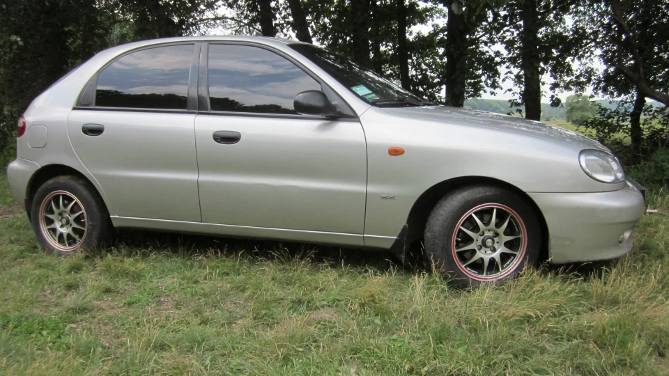 Daewoo Lanos 1.6 SX срібна блискавка