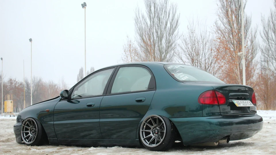 Daewoo Lanos 1.6 SX 2