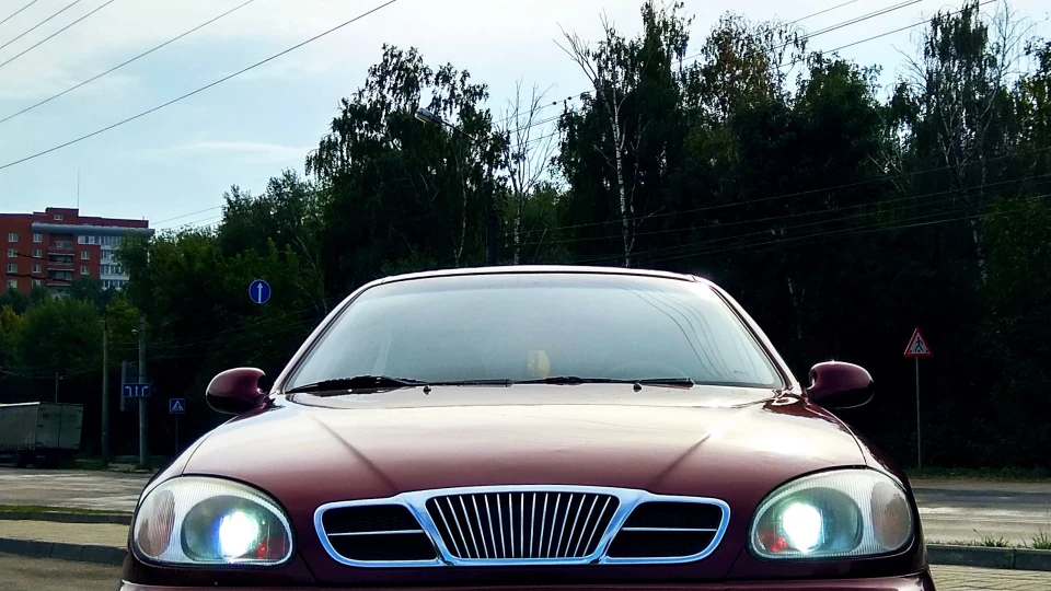 Daewoo Lanos 1.6 SX 2