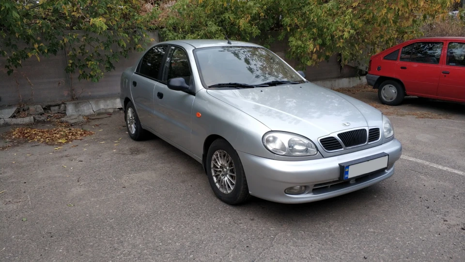 Daewoo Lanos 1.6 SX 2