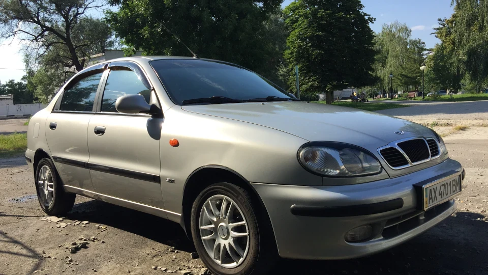 Daewoo Lanos 1.6 2