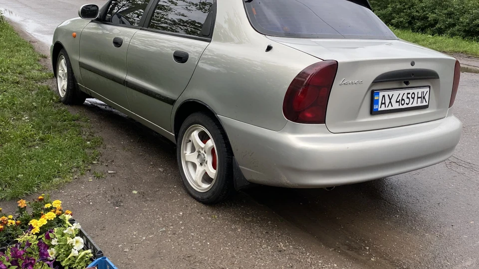 Daewoo Lanos 16v 3