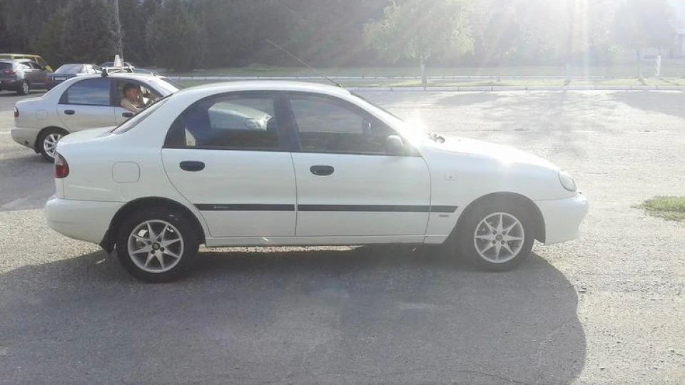 Daewoo Lanos Білка
