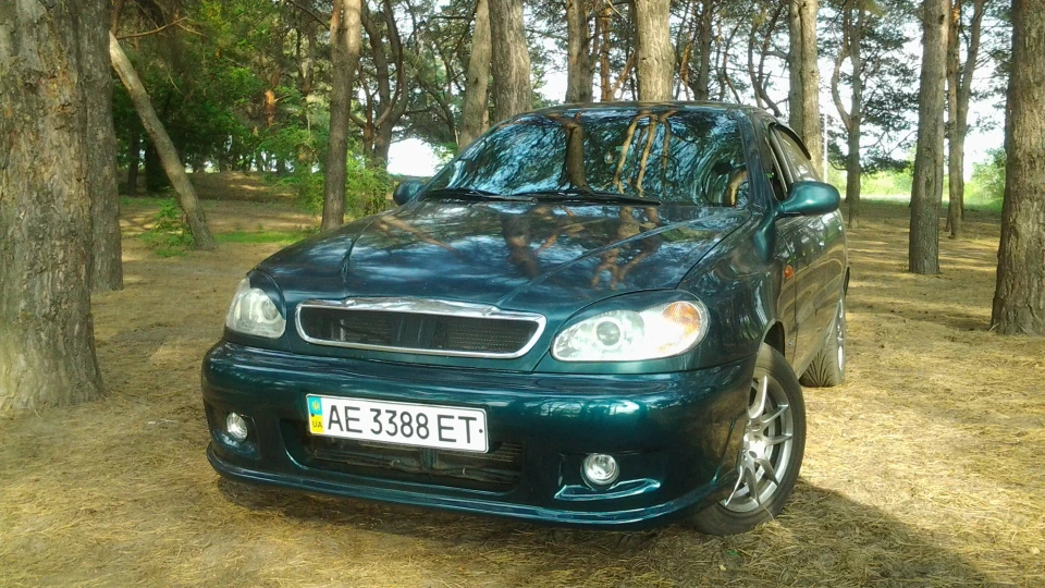 Daewoo Lanos Білий 2