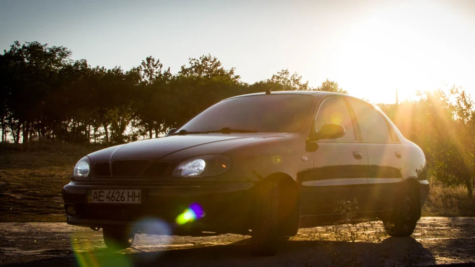 Daewoo Lanos Black Dream 4