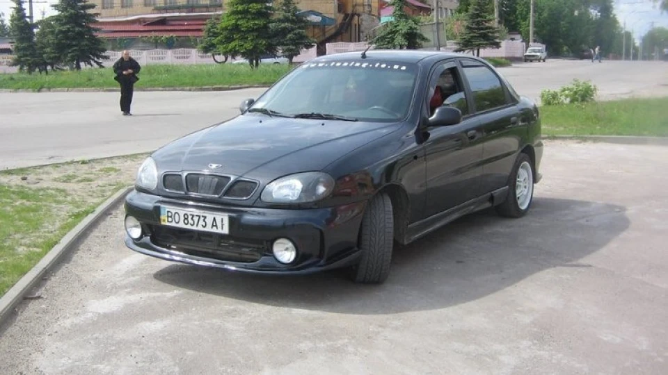 Daewoo Lanos black pearl 3
